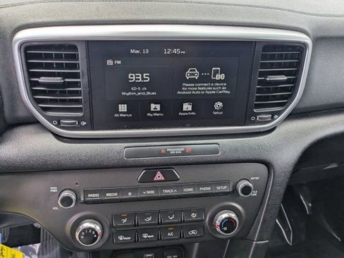 Used 2022 Kia Sportage LX image 20