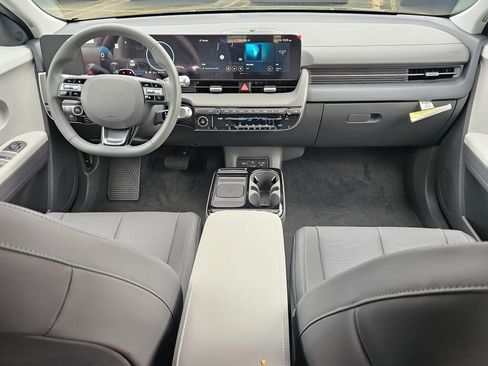 New 2025 Hyundai Ioniq 5 SEL image 13