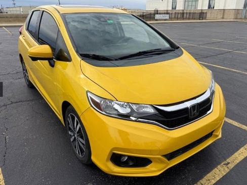 Used 2018 Honda Fit EX image 1
