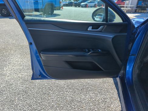 Used 2022 Kia K5 GT-Line image 18