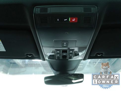 Used 2024 Volkswagen Tiguan SE R-Line AWD/4WD image 21