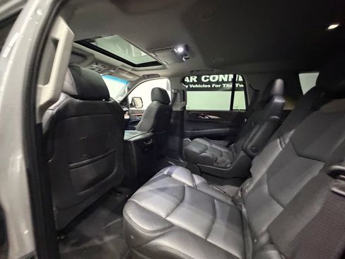 Used 2016 Cadillac Escalade Premium AWD/4WD image 26