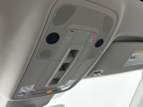 Used 2019 Audi Q3 2.0T Premium Plus image 30