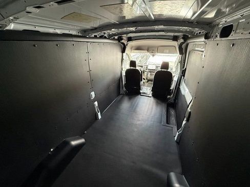 New 2026 Ford Transit 250 148 Medium Roof w/ Load Area Protection Package image 32