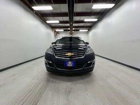 Used 2015 Chevrolet Traverse LT image 3