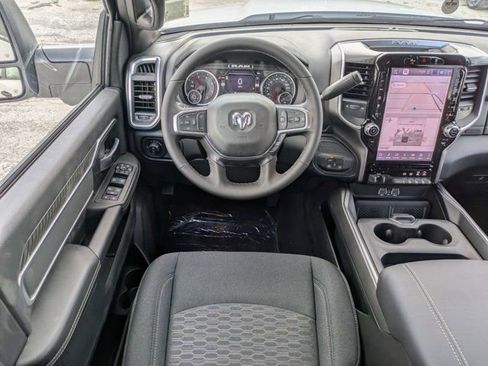New 2026 RAM 3500 Big Horn AWD/4WD image 16