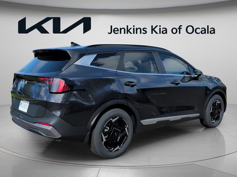 New 2026 Kia Sportage EX FWD image 5