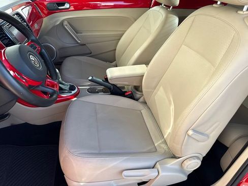 Used 2019 Volkswagen Beetle 2.0T SE w/ SE Premium Package image 27