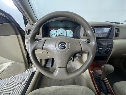 Used 2004 Toyota Corolla LE image 15