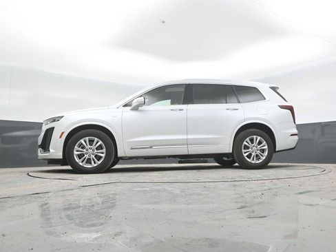 Used 2024 Cadillac XT6 Luxury AWD/4WD image 24