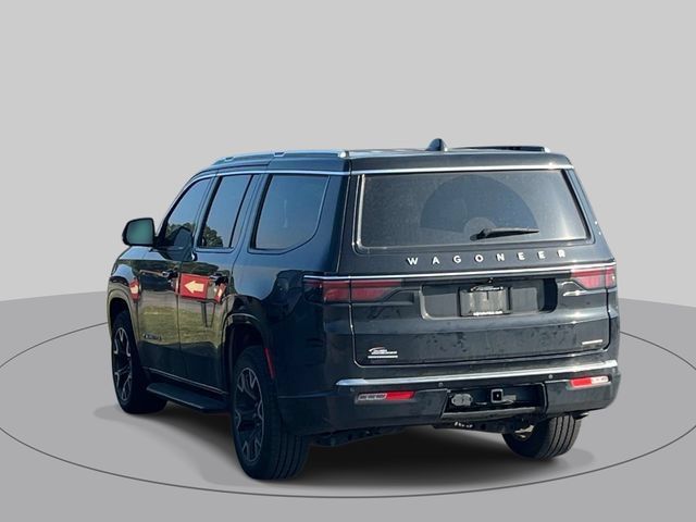 Used 2023 Jeep Wagoneer Series III w/ Preferred Equipment Group AWD/4WD image 4