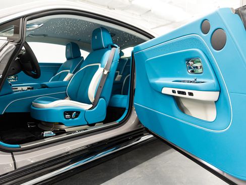 Certified 2024 Rolls-Royce Spectre w/ Spectre Launch Package image 24