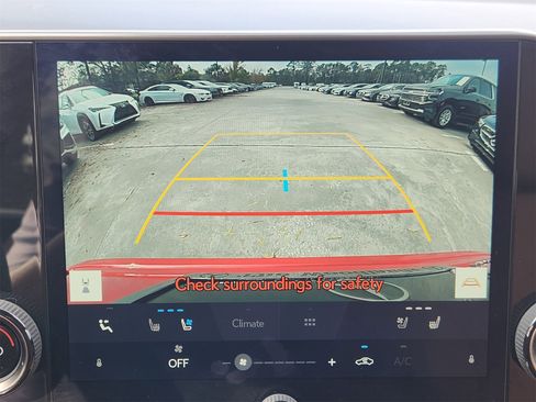 Used 2024 Lexus NX 250 FWD w/ Premium Package image 17