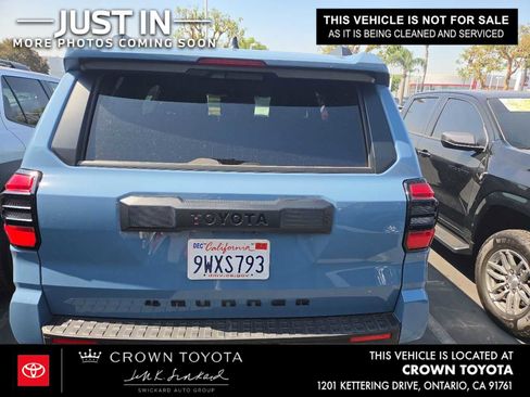 Used 2026 Toyota 4Runner SR5 AWD/4WD image 3