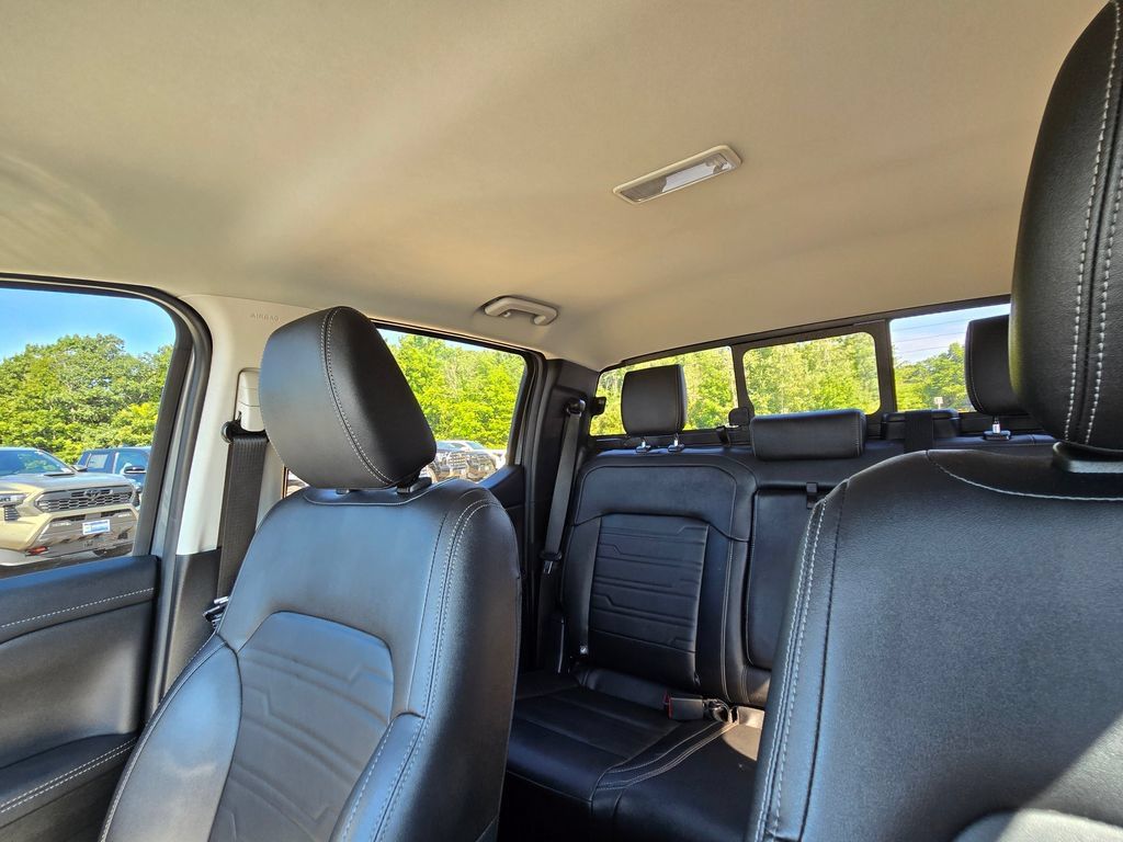 Used 2024 Ford Ranger Lariat w/ FX4 Off-Road Package AWD/4WD image 28