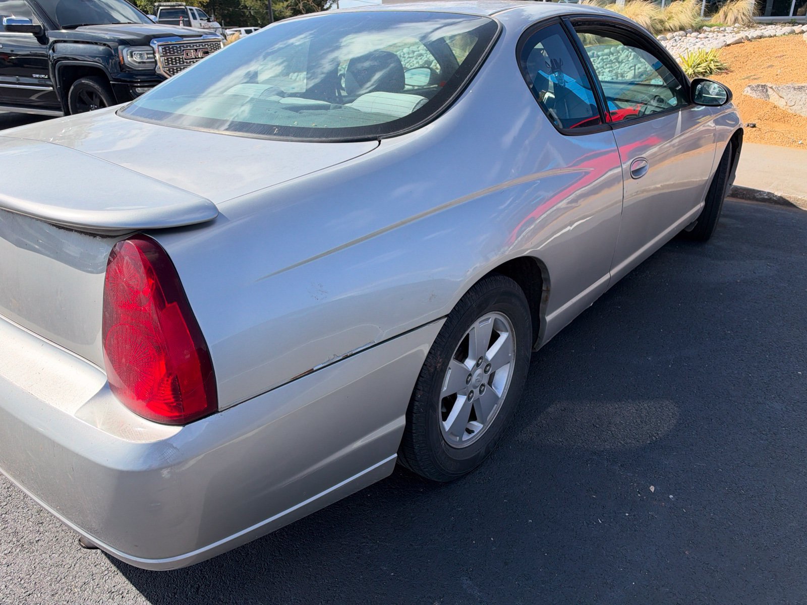 Used 2006 Chevrolet Monte Carlo LT w/ Preferred Equipment Group FWD image 4