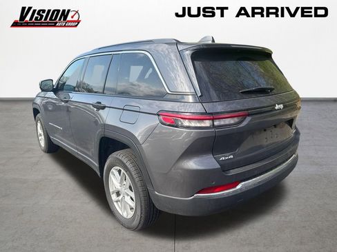 Used 2025 Jeep Grand Cherokee Laredo X w/ Luxury Tech Group I AWD/4WD image 7