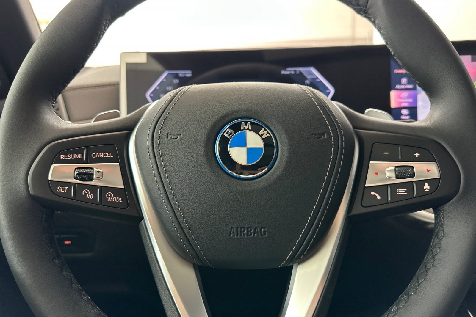 New 2026 BMW X5 xDrive50e w/ Premium Package AWD/4WD image 16