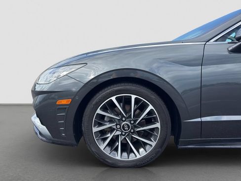 Used 2022 Hyundai Sonata Limited w/ Cargo Package FWD image 19