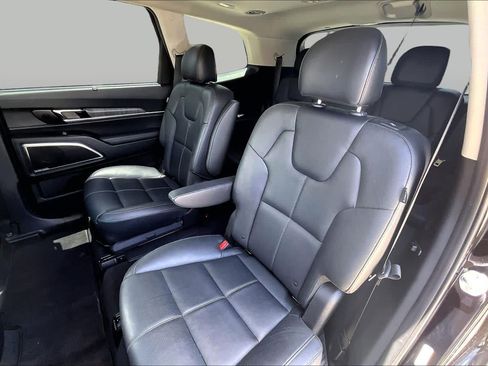 Used 2023 Kia Telluride SX FWD image 18