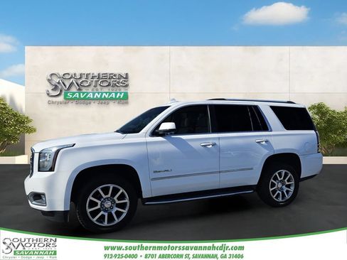 Used 2018 GMC Yukon Denali RWD image 1