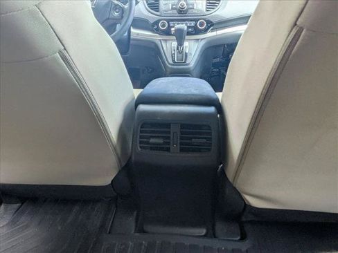Used 2016 Honda CR-V SE image 11