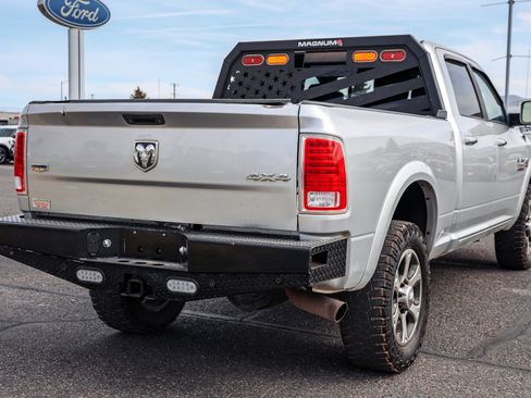 Used 2015 RAM 3500 Laramie w/ Convenience Group AWD/4WD image 4