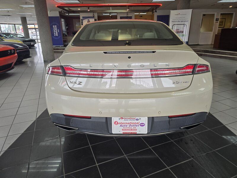 Used 2018 Lincoln MKZ Select w/ Select Plus Package AWD/4WD image 5
