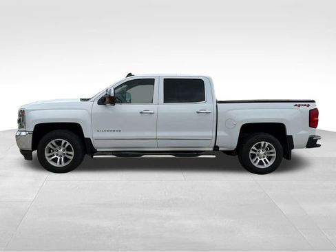 Used 2018 Chevrolet Silverado 1500 LTZ w/ LTZ Plus Package AWD/4WD image 11