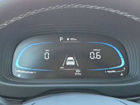 New 2026 Hyundai Venue SEL FWD image 31