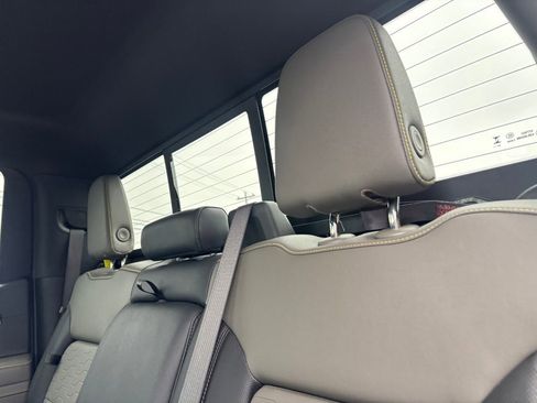 Certified 2025 Chevrolet Silverado 1500 ZR2 w/ Technology Package image 31