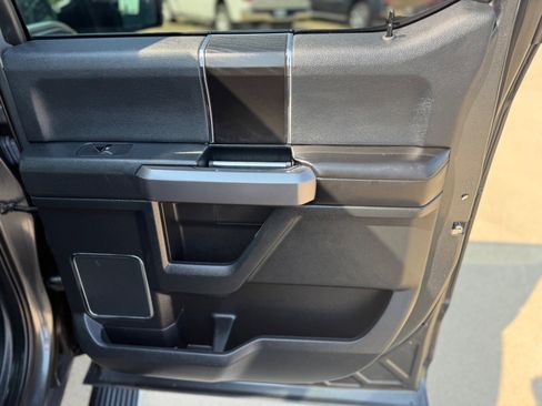 Used 2020 Ford F150 Platinum w/ Equipment Group 701A Luxury image 21