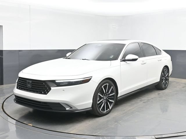 Used 2024 Honda Accord Touring image 10