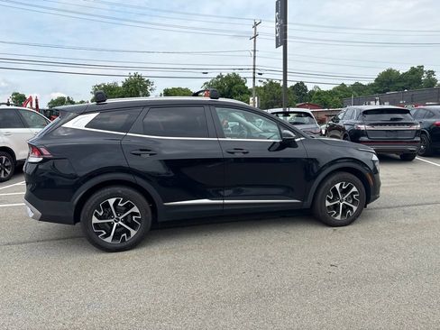 Certified 2024 Kia Sportage EX AWD/4WD image 8