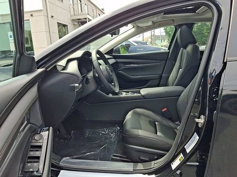 New 2026 MAZDA MAZDA3 2.5 S Sedan w/ Preferred Pkg FWD image 10