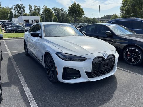 Used 2024 BMW i4 M50 w/ Premium Package AWD/4WD image 2