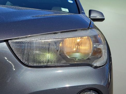 Used 2018 BMW X1 xDrive28i AWD/4WD image 9