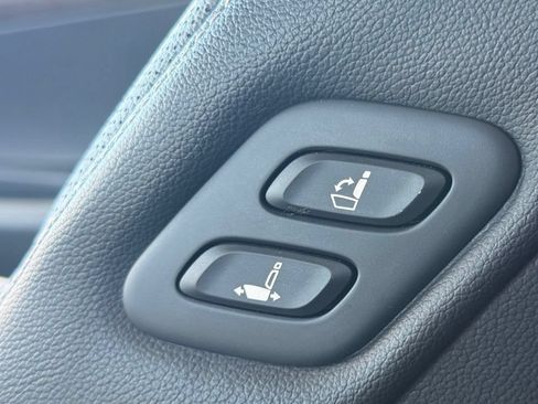 Used 2024 Genesis GV80 2.5T AWD/4WD image 31