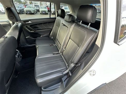 Used 2022 Volkswagen Tiguan SE image 23