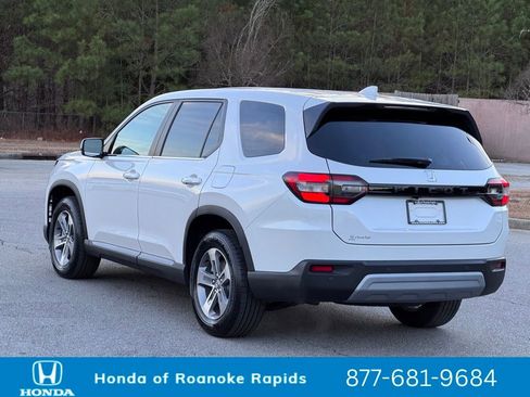 New 2025 Honda Pilot EX-L image 21