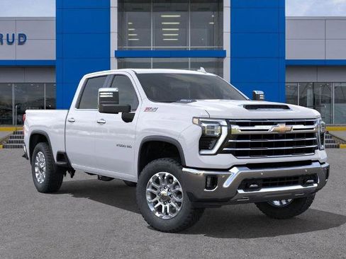 New 2026 Chevrolet Silverado 2500 LTZ w/ LTZ Premium Package image 7