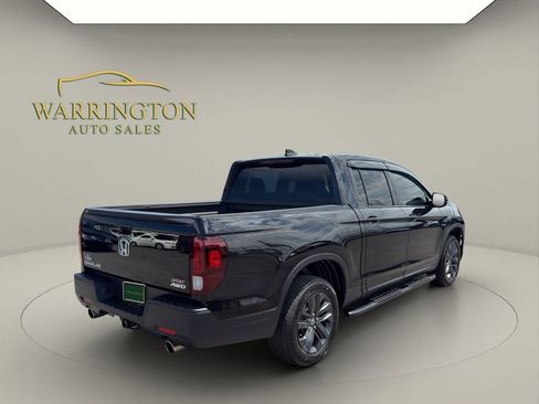 Used 2021 Honda Ridgeline Sport image 7