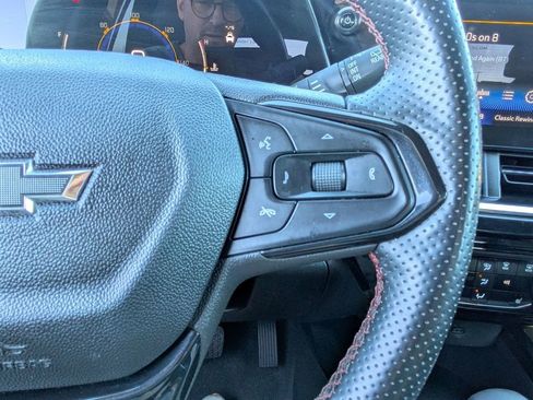 Used 2024 Chevrolet Trax RS w/ Driver Confidence Package image 20