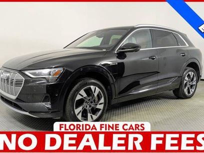Used 2022 Audi e-tron Premium Plus w/ Premium Plus Package