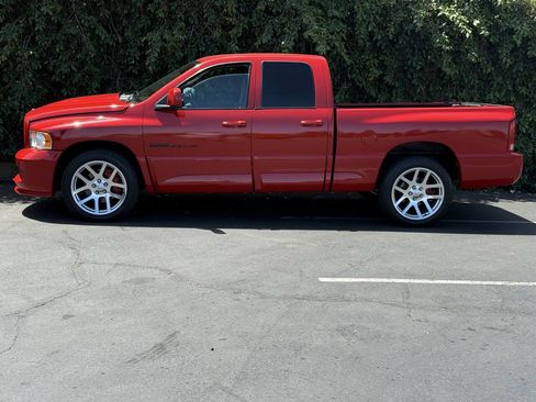 Used 2005 Dodge Ram 1500 Truck 2WD Quad Cab image 6