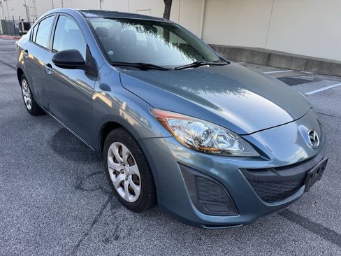 Used 2010 MAZDA MAZDA3 i Sport FWD image 2