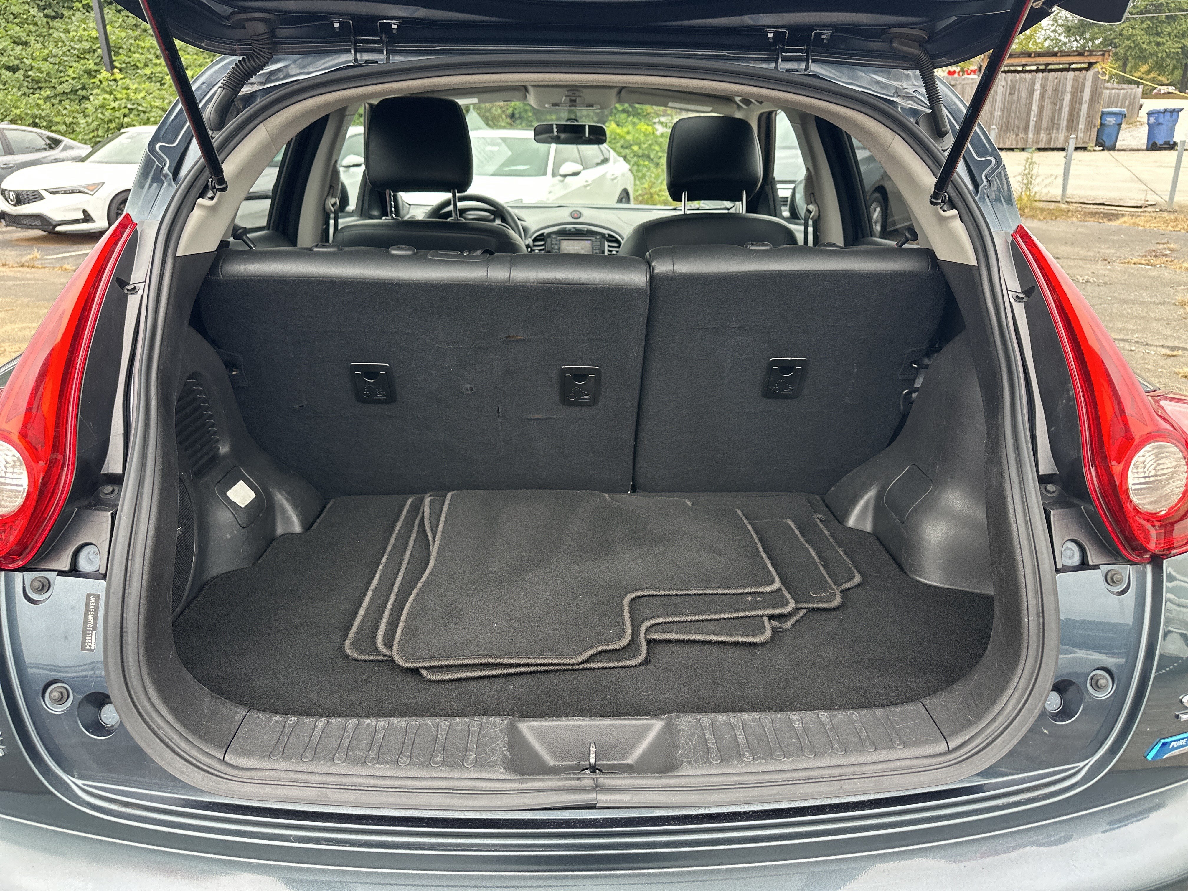Used 2012 Nissan Juke SL FWD image 22