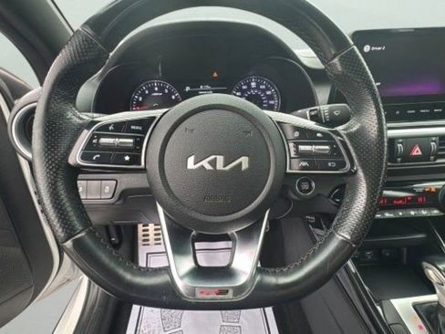 Used 2022 Kia Forte GT-Line FWD image 17