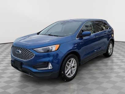 Used 2024 Ford Edge SEL w/ Convenience Package