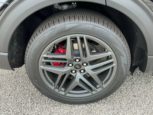 New 2026 Ford Explorer ST AWD/4WD image 13